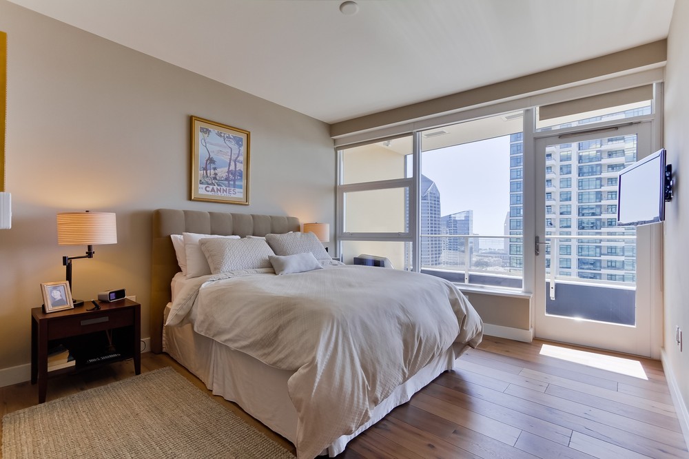 Virtual tour photo 14 of 61 for 1325 Pacific Highway #2502