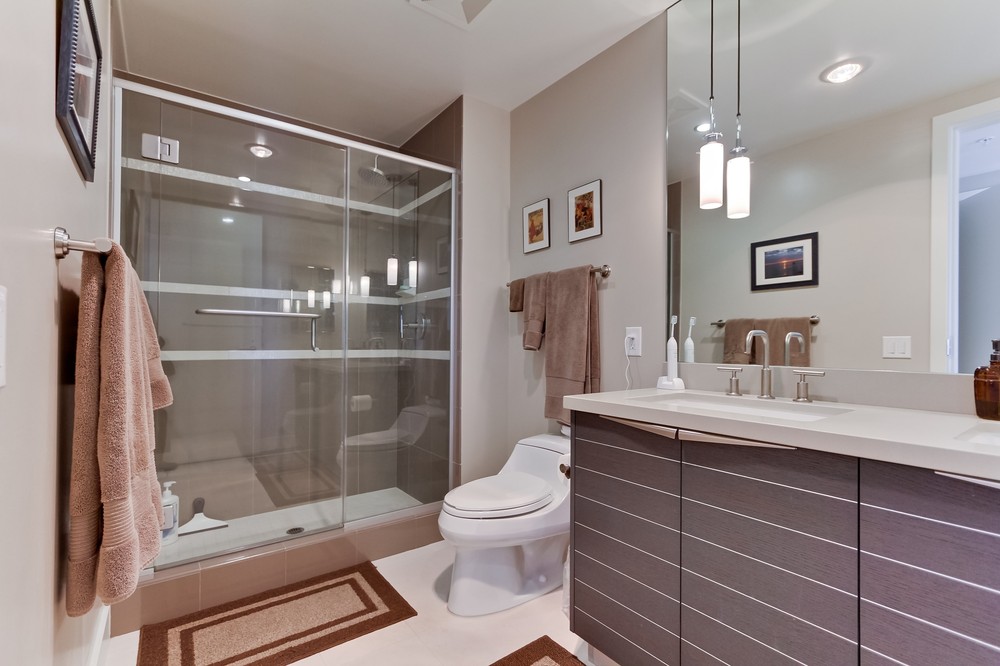 Virtual tour photo 16 of 61 for 1325 Pacific Highway #2502