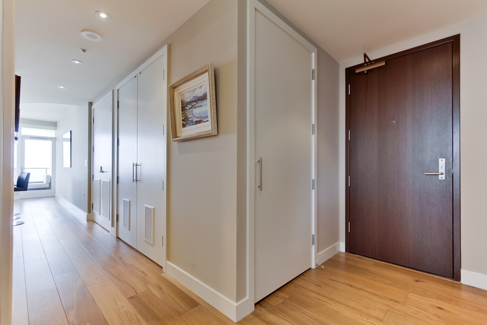Virtual tour photo 25 of 61 for 1325 Pacific Highway #2502
