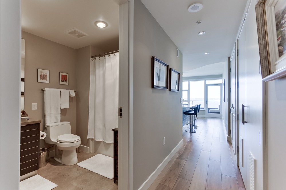 Virtual tour photo 26 of 61 for 1325 Pacific Highway #2502