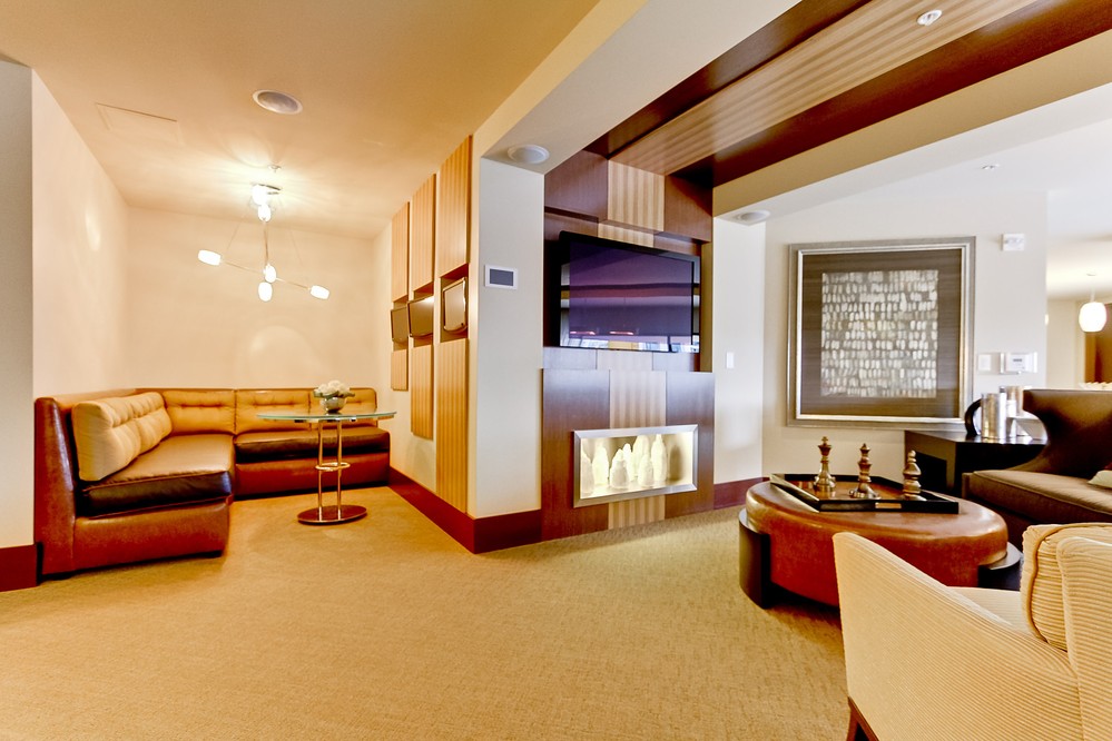 Virtual tour photo 38 of 61 for 1325 Pacific Highway #2502