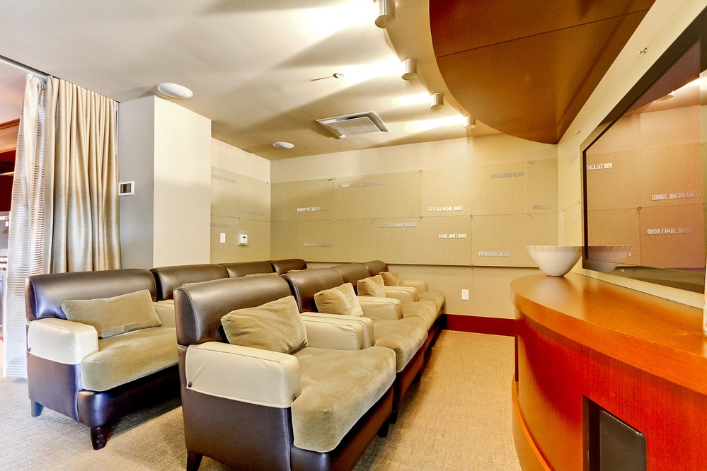 Virtual tour photo 43 of 61 for 1325 Pacific Highway #2502