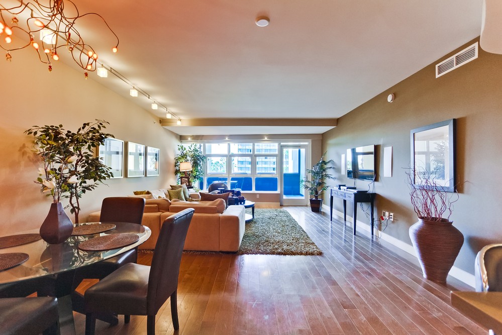 Virtual tour photo 1 of 65 for 1325 Pacific Highway #407