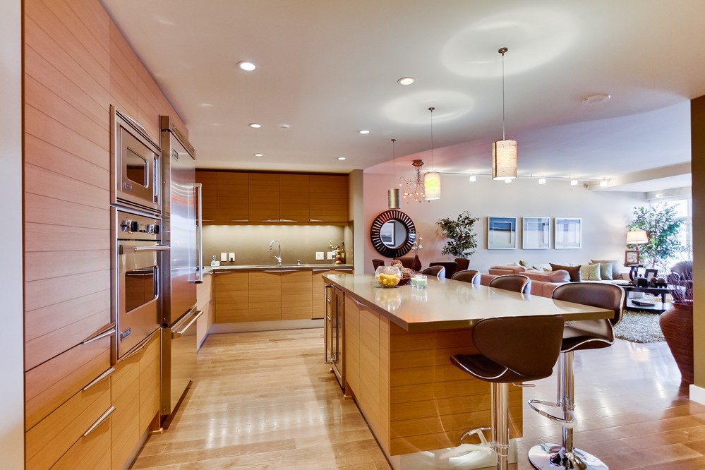 Virtual tour photo 10 of 65 for 1325 Pacific Highway #407