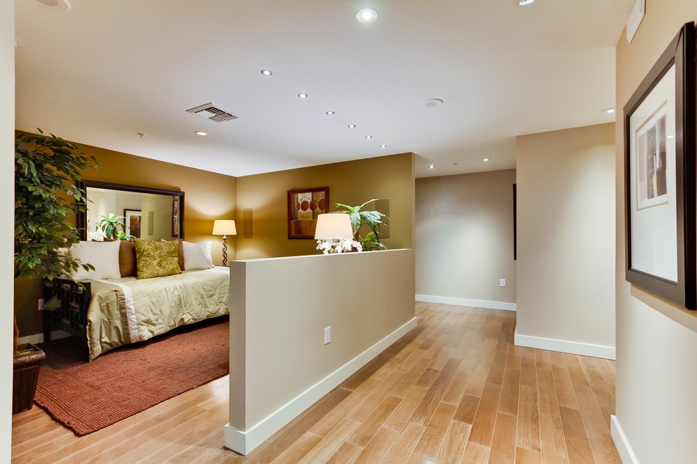 Virtual tour photo 17 of 65 for 1325 Pacific Highway #407