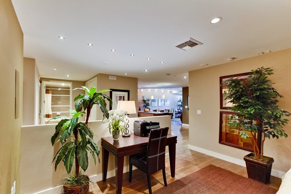 Virtual tour photo 19 of 65 for 1325 Pacific Highway #407