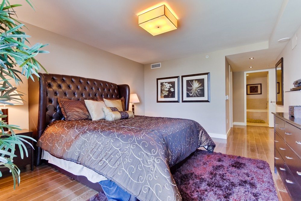 Virtual tour photo 25 of 65 for 1325 Pacific Highway #407