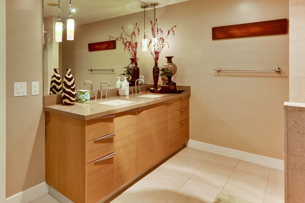 Virtual tour photo 27 of 65 for 1325 Pacific Highway #407