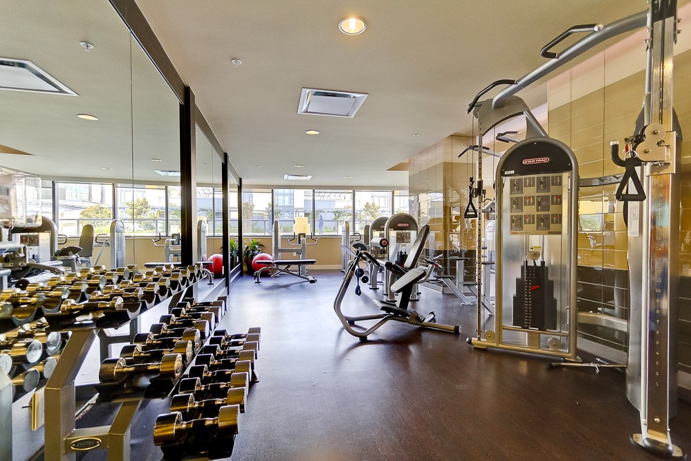 Virtual tour photo 43 of 65 for 1325 Pacific Highway #407