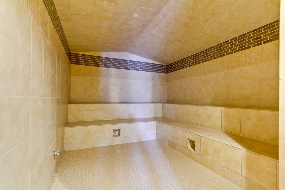 Virtual tour photo 46 of 65 for 1325 Pacific Highway #407