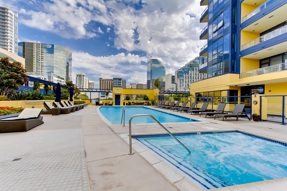 Virtual tour photo 63 of 65 for 1325 Pacific Highway #407