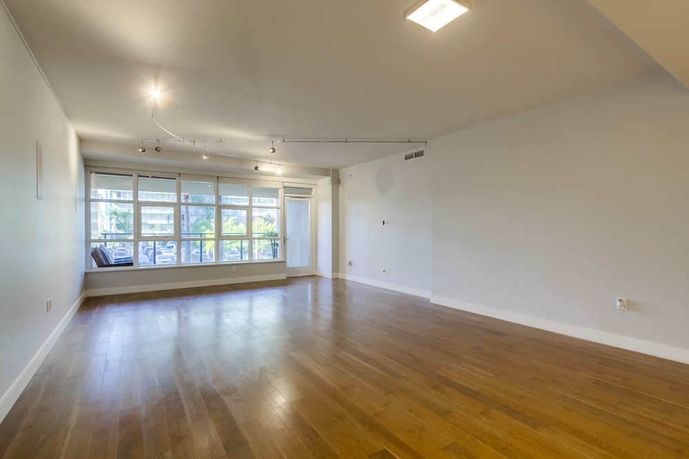 Virtual tour photo 9 of 34 for 1325 Pacific Hwy UNIT 201