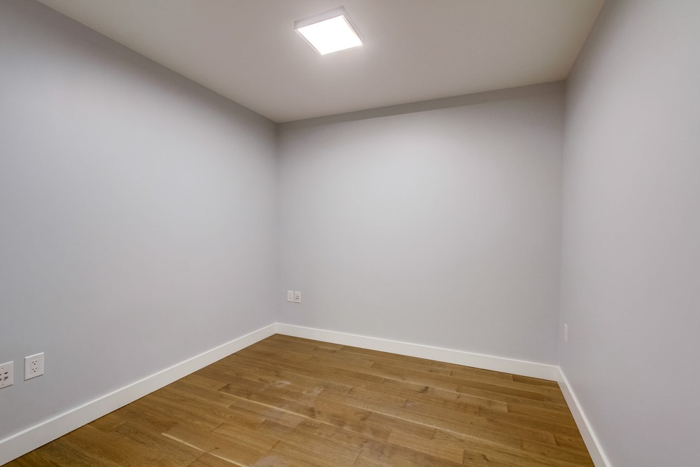 Virtual tour photo 19 of 34 for 1325 Pacific Hwy UNIT 201