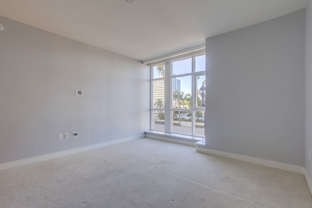Virtual tour photo 22 of 34 for 1325 Pacific Hwy UNIT 201