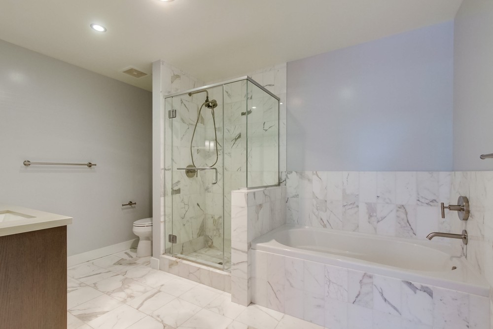 Virtual tour photo 27 of 34 for 1325 Pacific Hwy UNIT 201