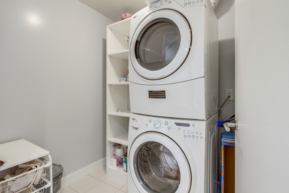 Virtual tour photo 35 of 34 for 1325 Pacific Hwy UNIT 201