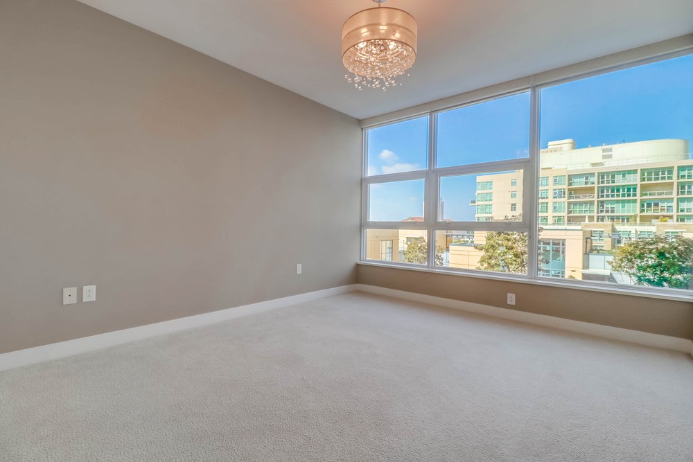 Virtual tour photo 25 of 52 for 1325 Pacific Hwy UNIT 506
