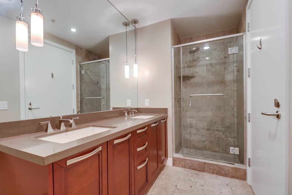 Virtual tour photo 32 of 52 for 1325 Pacific Hwy UNIT 506
