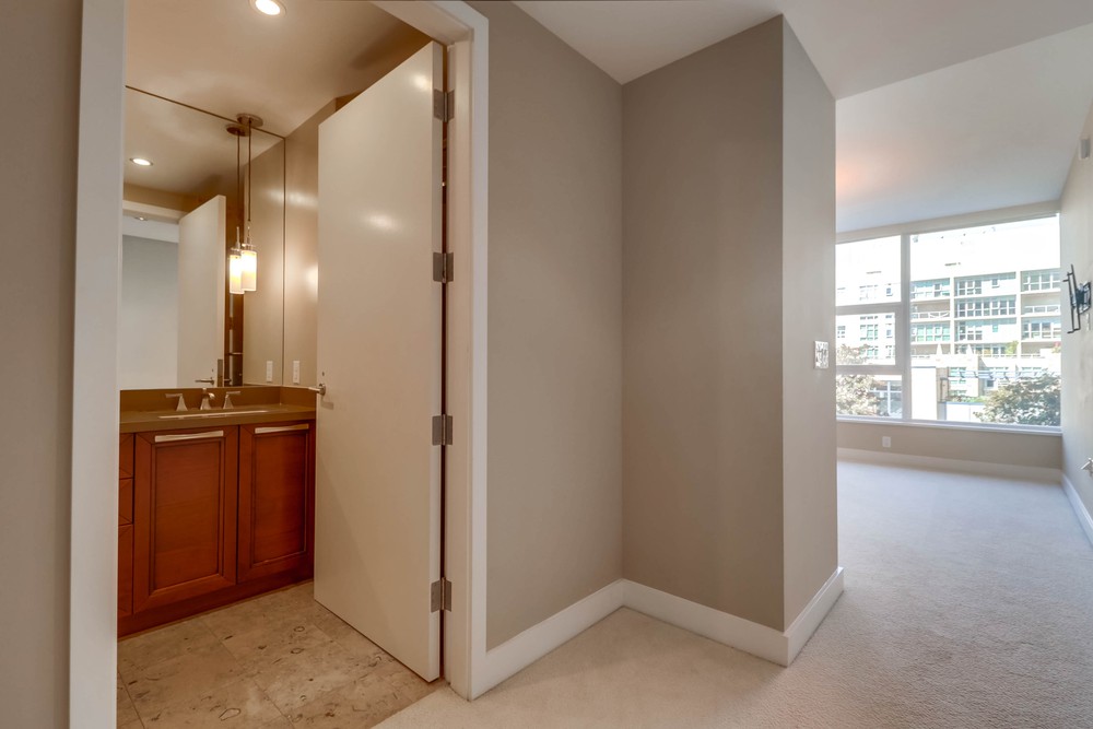 Virtual tour photo 33 of 52 for 1325 Pacific Hwy UNIT 506