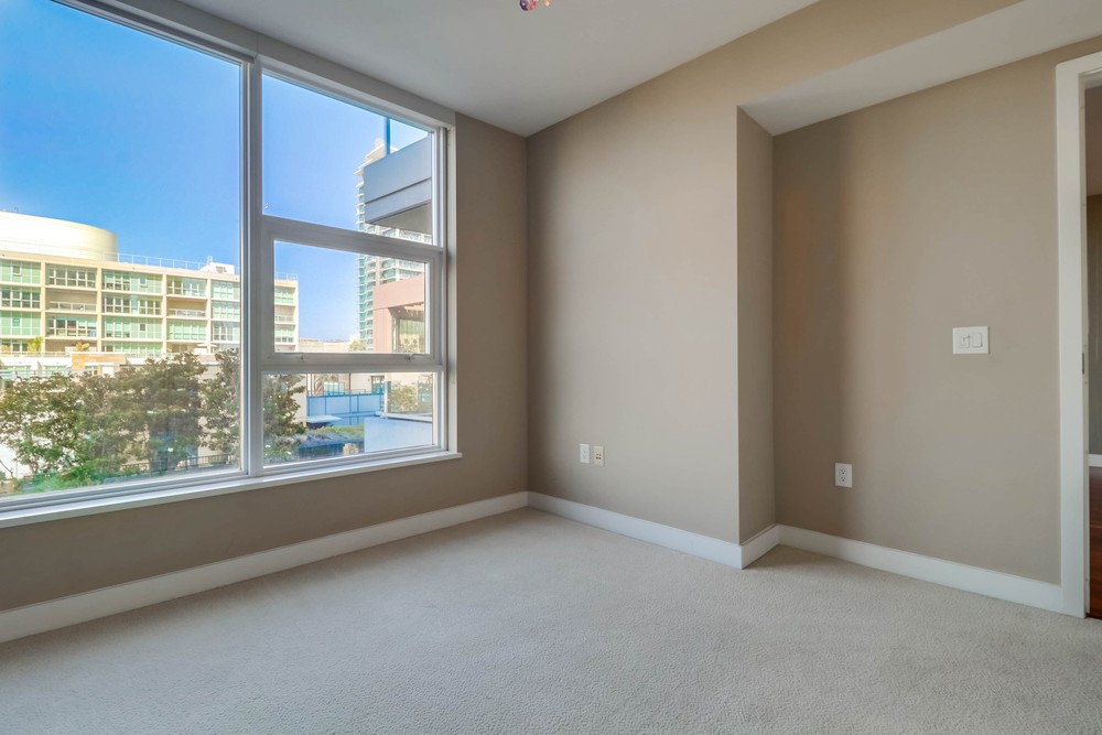 Virtual tour photo 34 of 52 for 1325 Pacific Hwy UNIT 506
