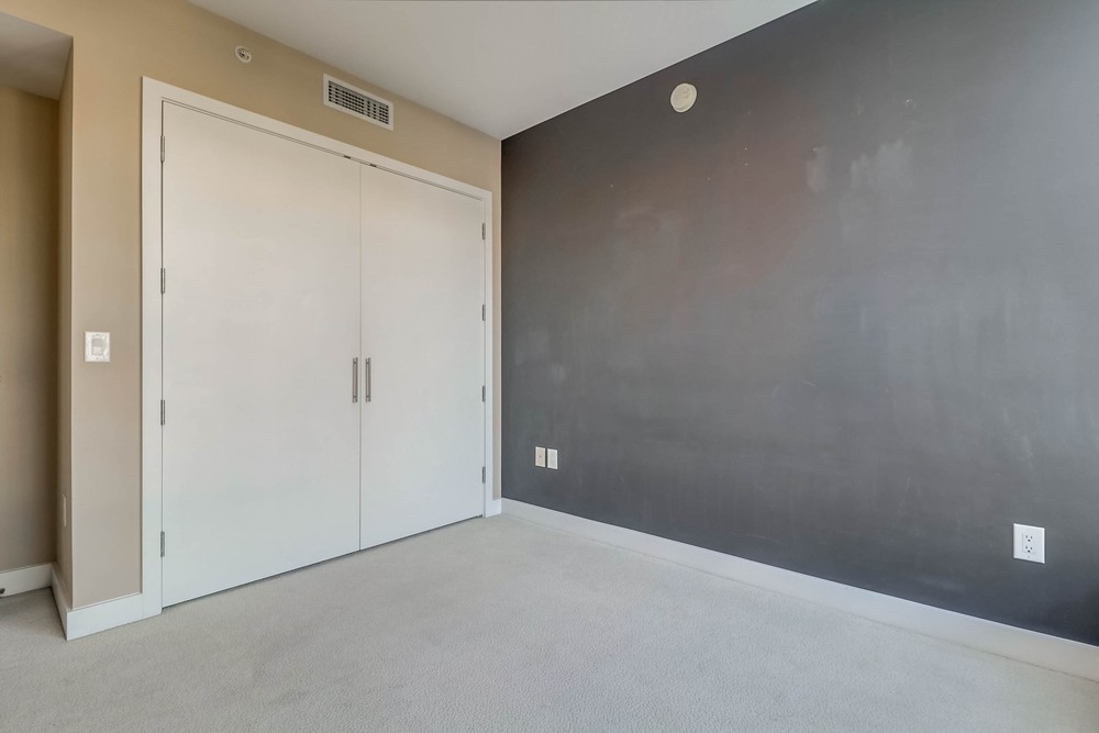 Virtual tour photo 35 of 52 for 1325 Pacific Hwy UNIT 506