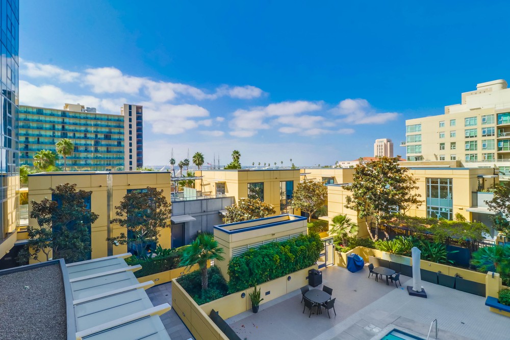 Virtual tour photo 40 of 52 for 1325 Pacific Hwy UNIT 506