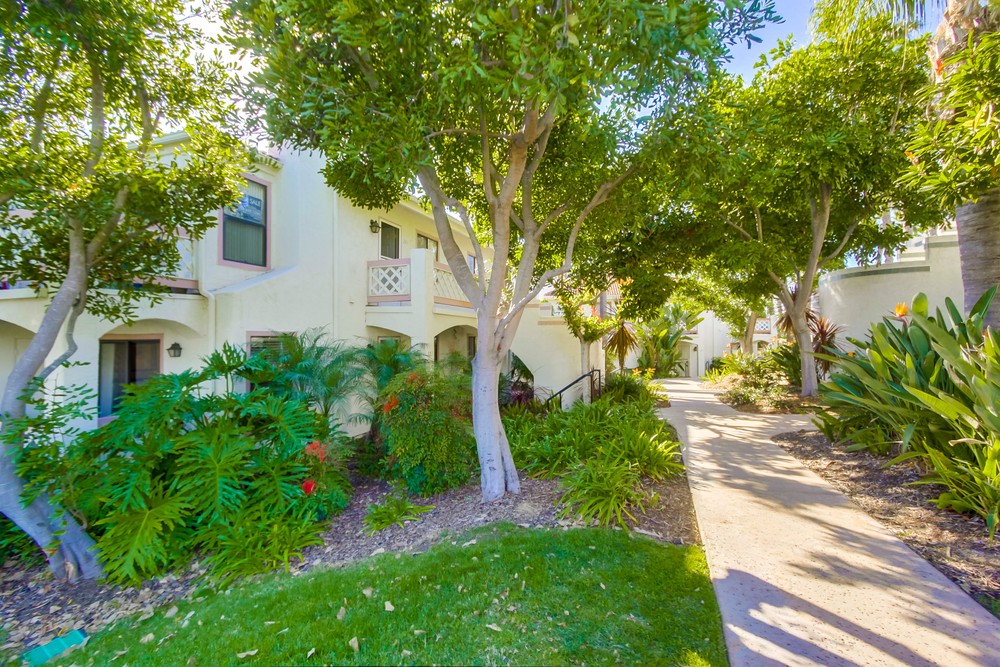 Virtual tour photo 1 of 34 for 13262 Salmon River Rd #201