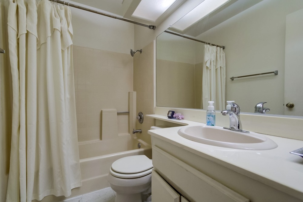 Virtual tour photo 31 of 34 for 13262 Salmon River Rd #201