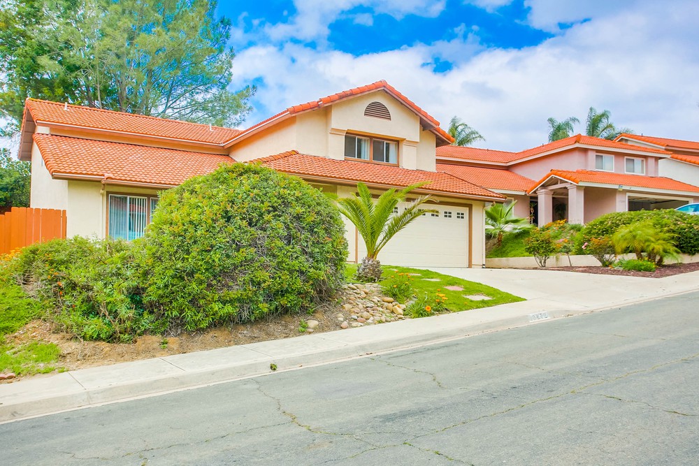 Virtual tour photo 3 of 67 for 13272 Bavarian Dr