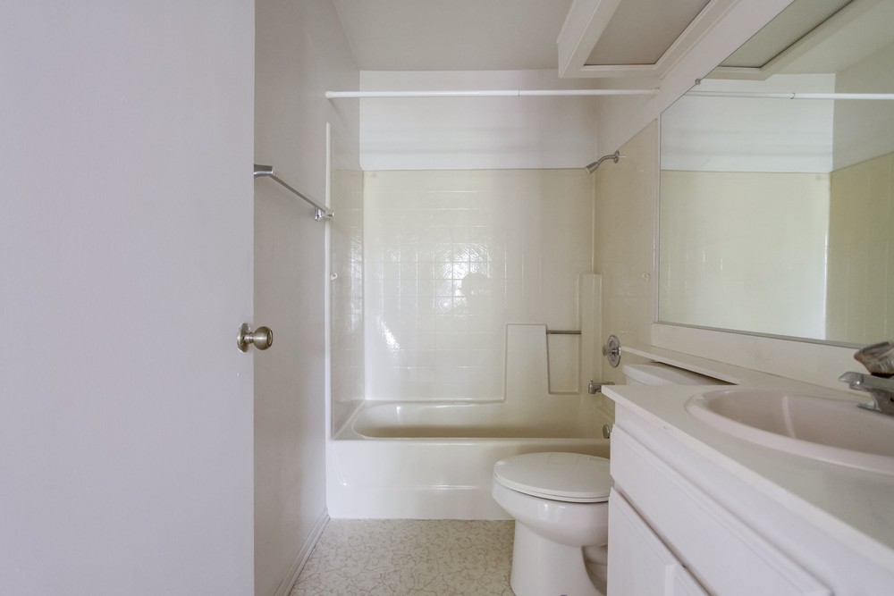 Virtual tour photo 28 of 41 for 13272 Salmon River Rd UNIT 203