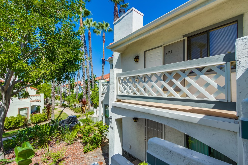 Virtual tour photo 34 of 41 for 13272 Salmon River Rd UNIT 203