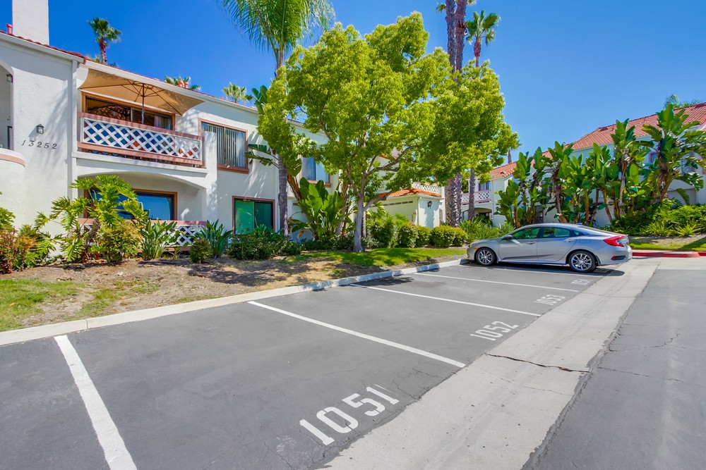 Virtual tour photo 42 of 41 for 13272 Salmon River Rd UNIT 203