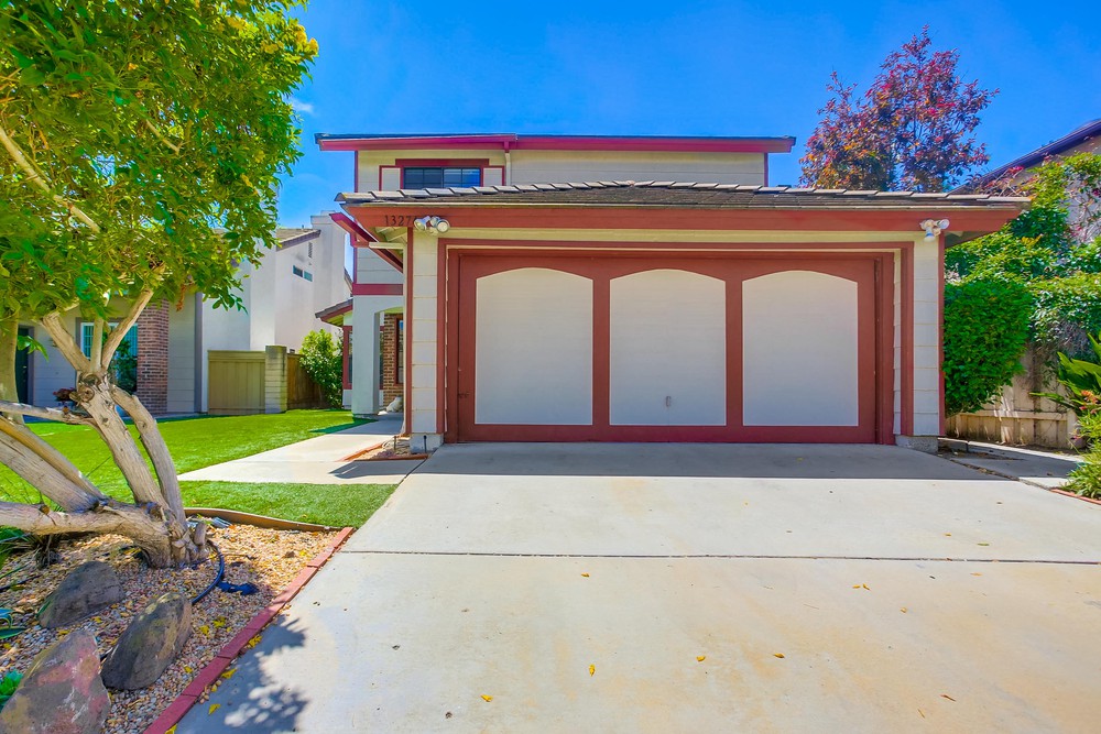 Virtual tour photo 4 of 54 for 13274 Benchley Rd