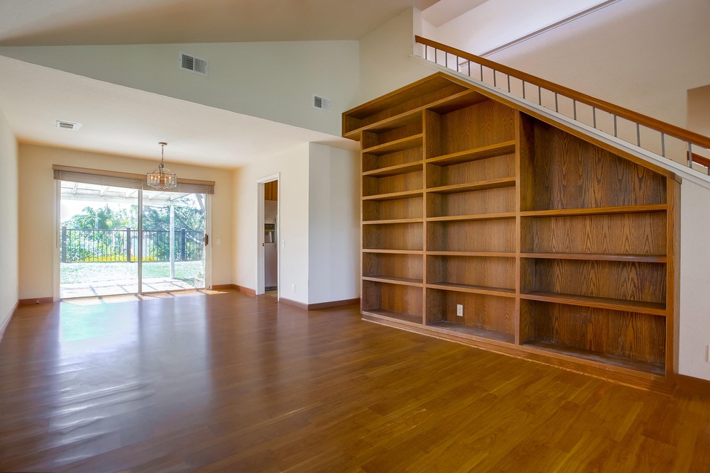 Virtual tour photo 9 of 54 for 13274 Benchley Rd