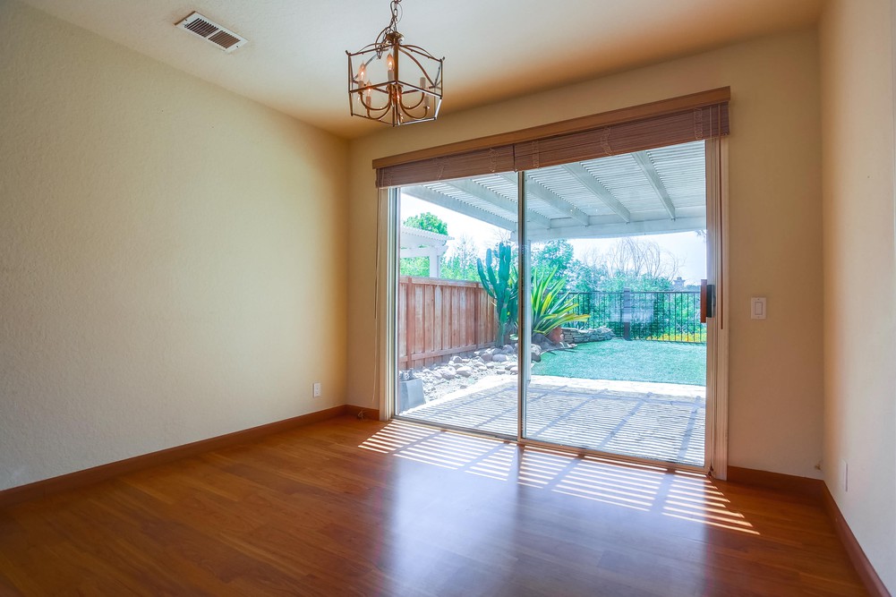 Virtual tour photo 13 of 54 for 13274 Benchley Rd