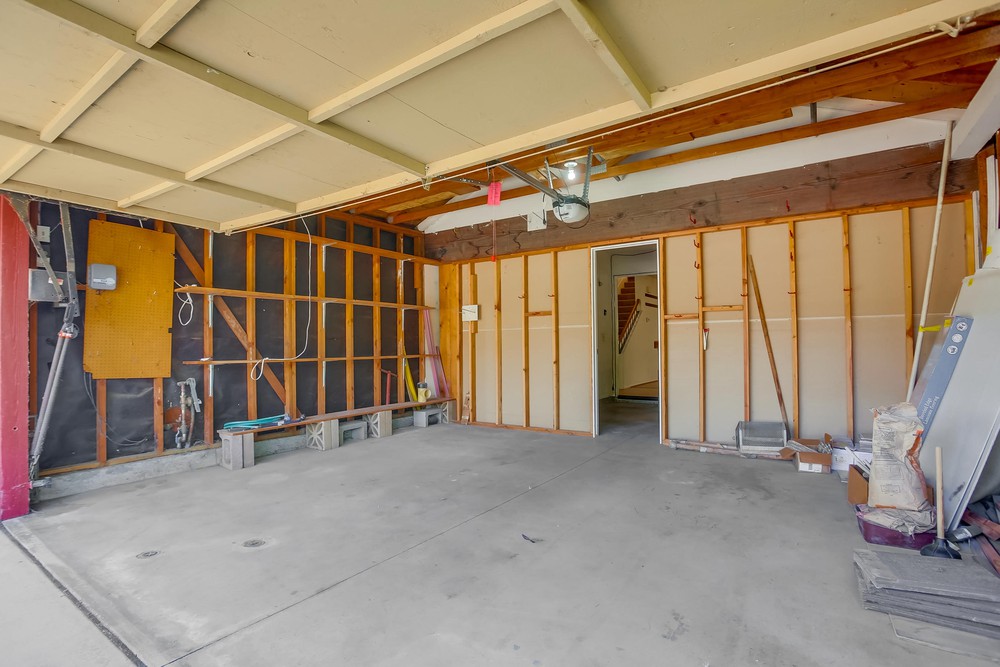 Virtual tour photo 48 of 54 for 13274 Benchley Rd