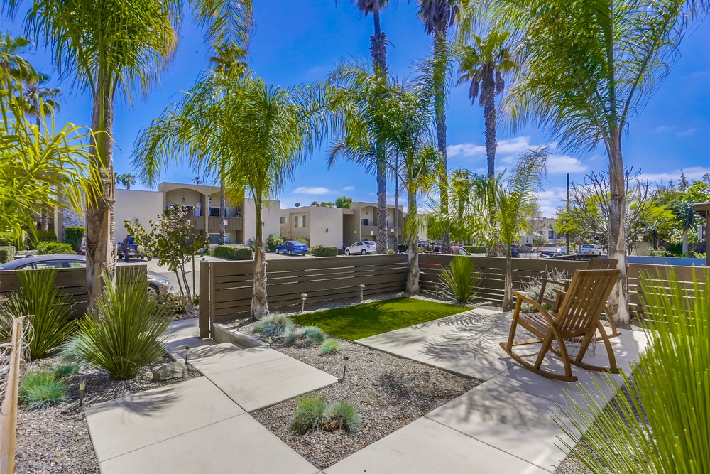 Virtual tour photo 10 of 75 for 1328 Thomas Ave