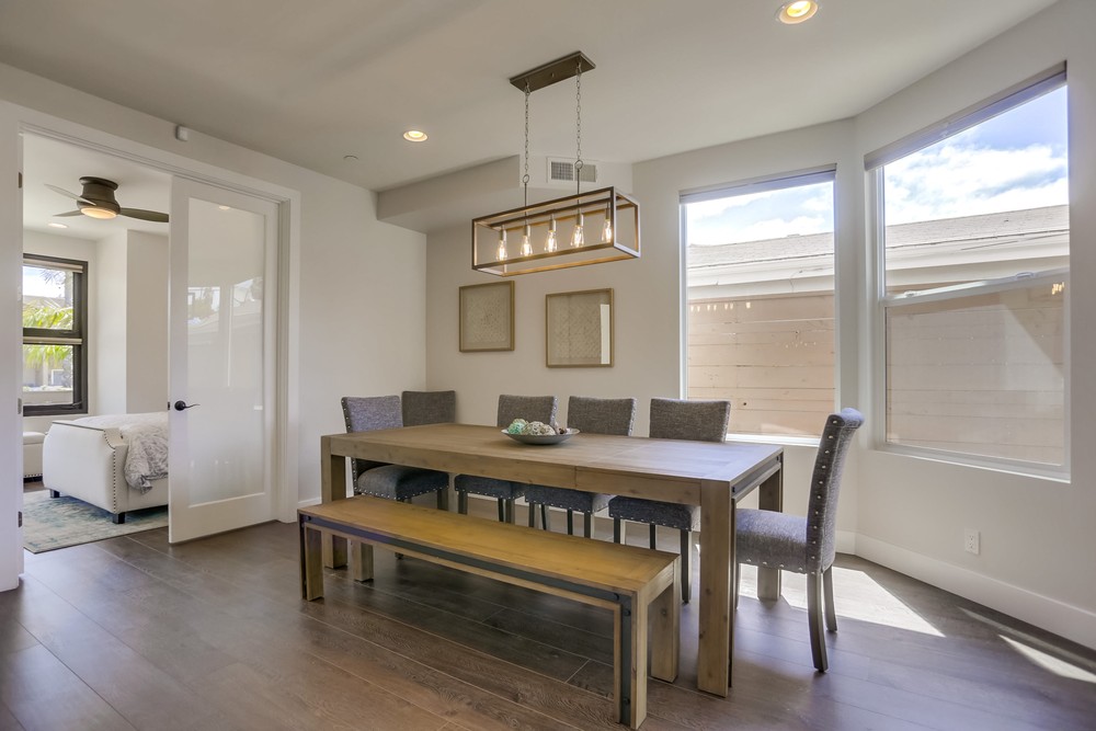 Virtual tour photo 13 of 75 for 1328 Thomas Ave