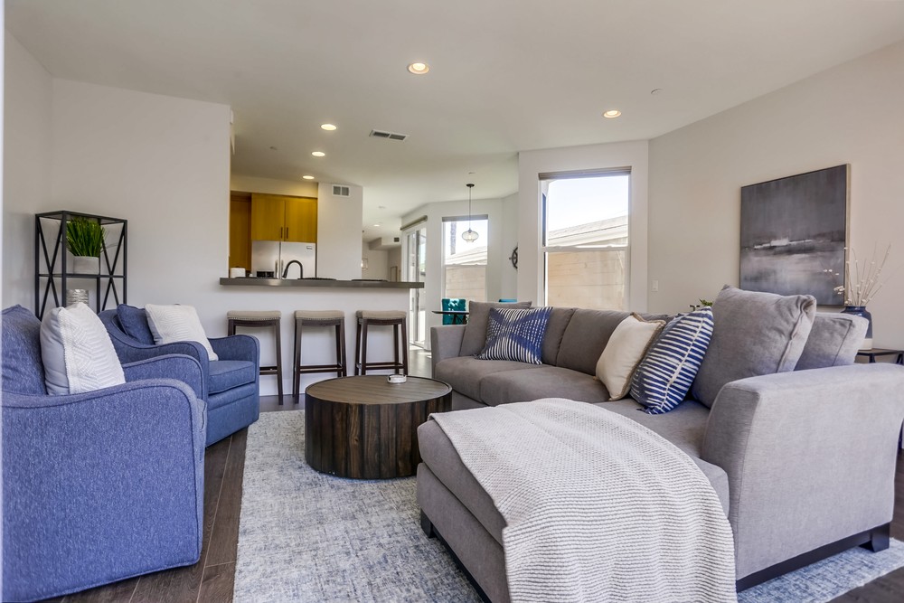 Virtual tour photo 20 of 75 for 1328 Thomas Ave