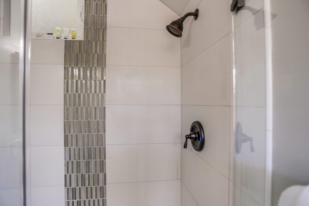 Virtual tour photo 30 of 75 for 1328 Thomas Ave