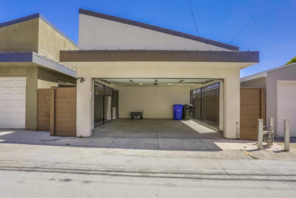 Virtual tour photo 75 of 75 for 1328 Thomas Ave