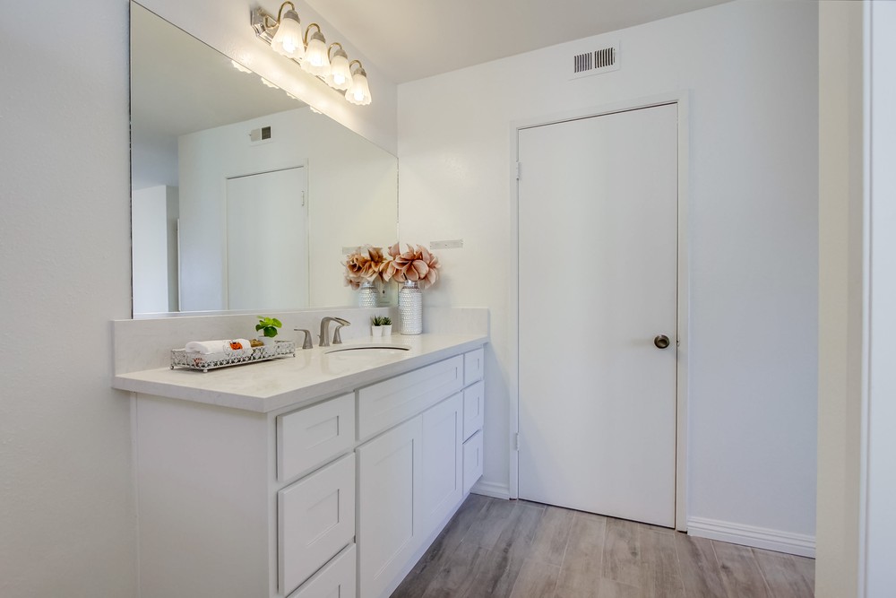 Virtual tour photo 53 of 80 for 13280 Sparren Ave