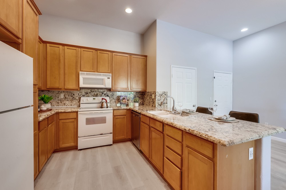 Virtual tour photo 9 of 21 for 13280 Via Milazzo UNIT 6
