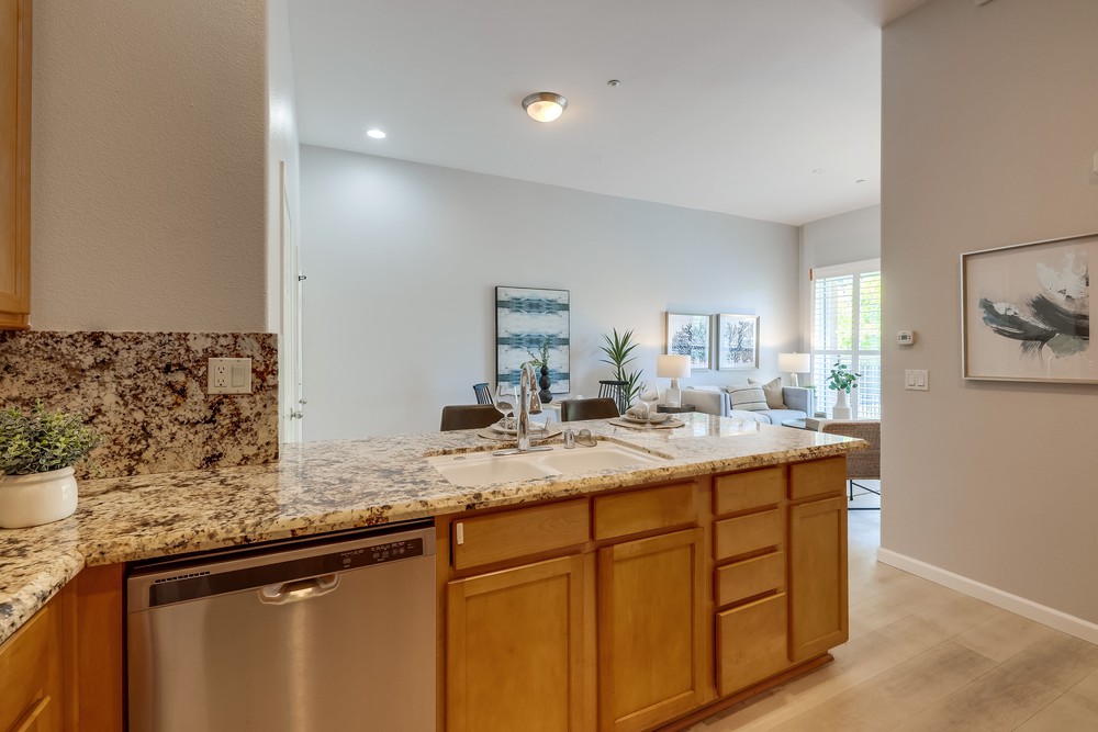 Virtual tour photo 10 of 21 for 13280 Via Milazzo UNIT 6