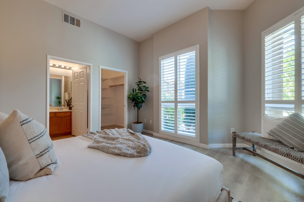 Virtual tour photo 13 of 21 for 13280 Via Milazzo UNIT 6
