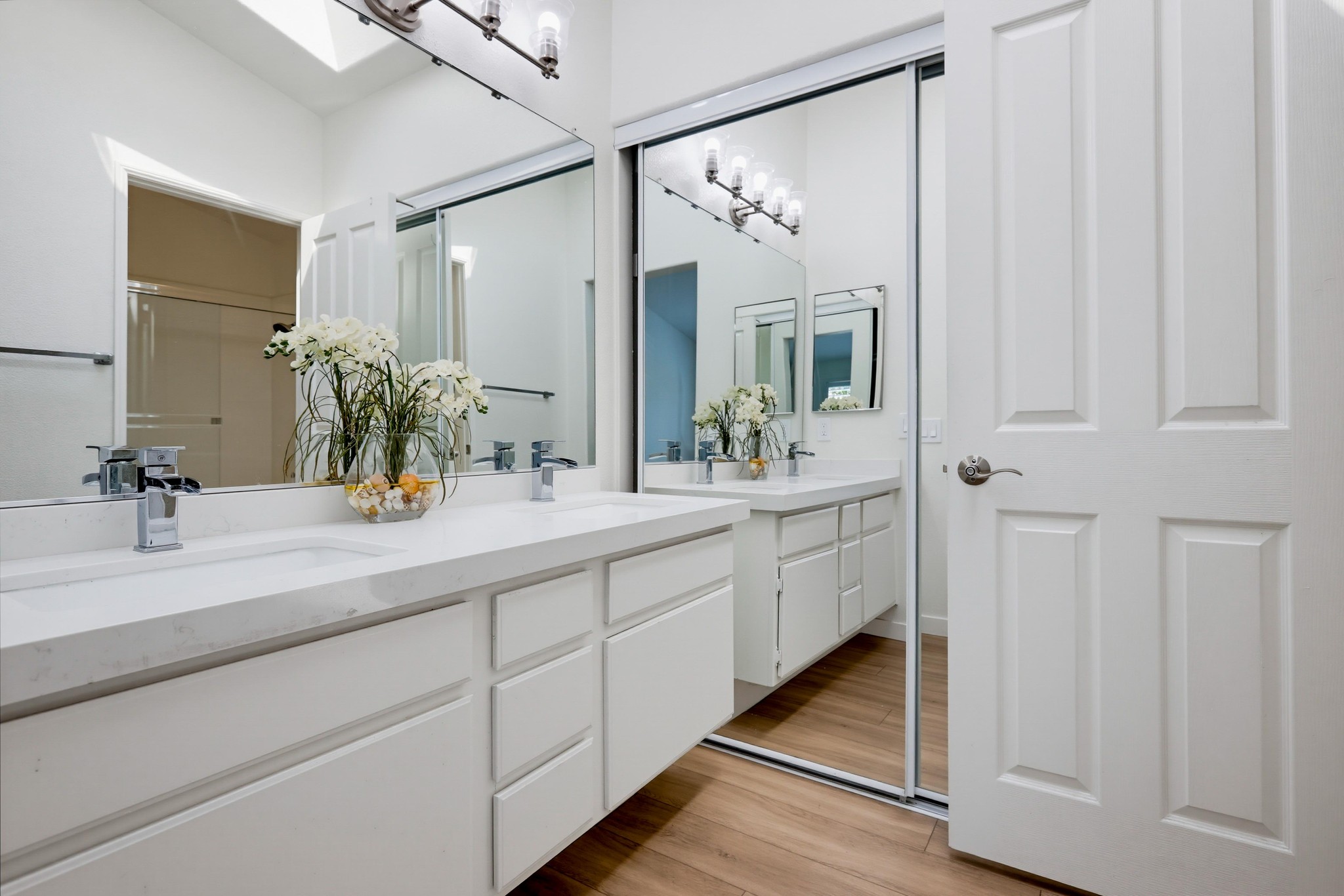 Virtual tour photo 35 of 60 for 133 Fleurance St