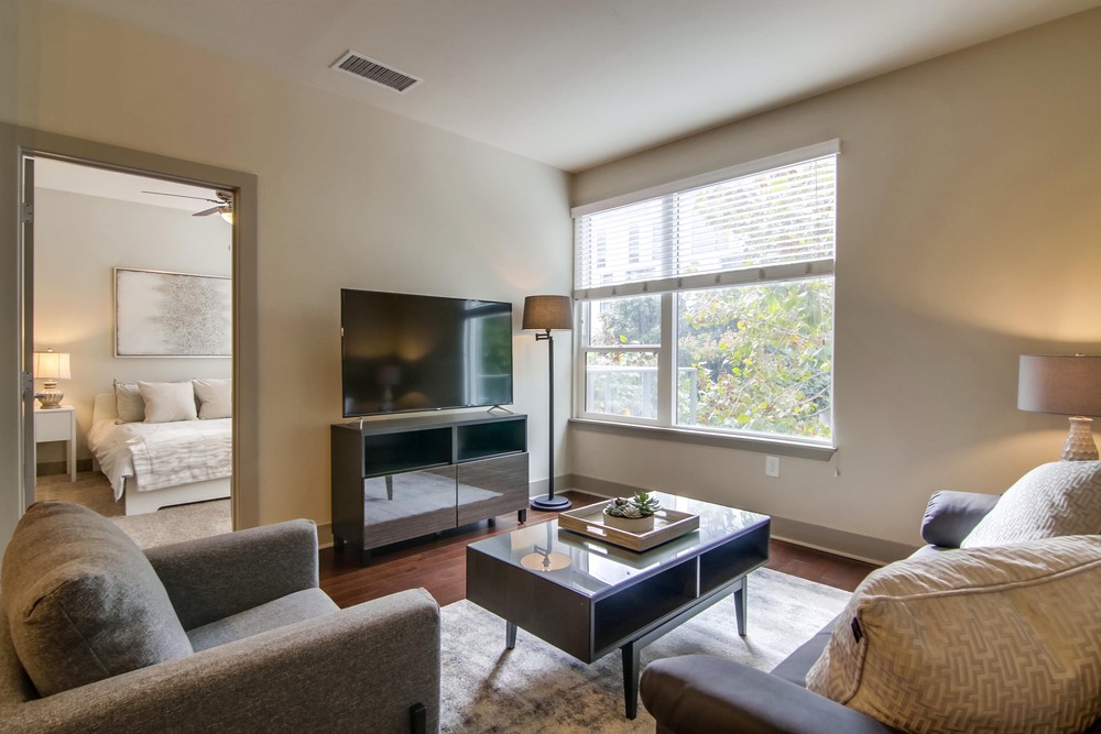 Virtual tour photo 3 of 36 for 1330 Market St