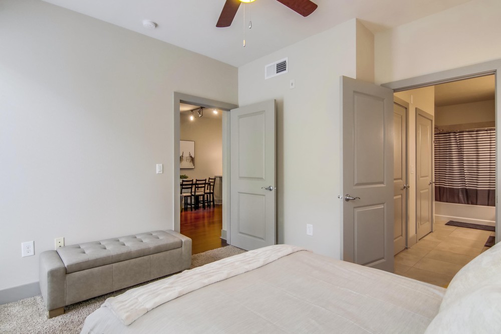 Virtual tour photo 30 of 36 for 1330 Market St