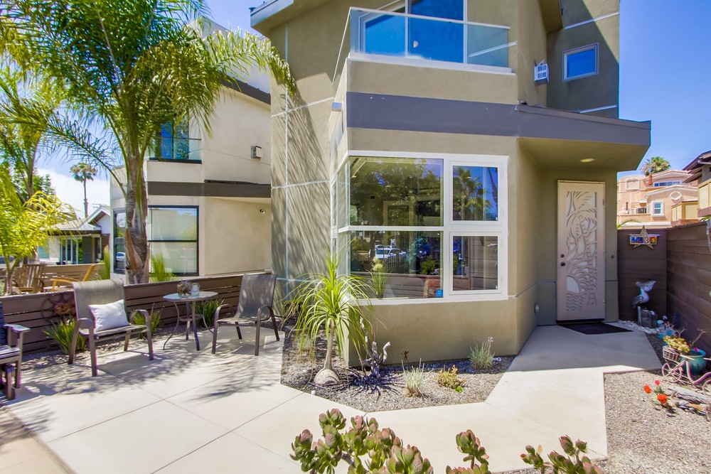 Virtual tour photo 7 of 75 for 1330 Thomas Ave
