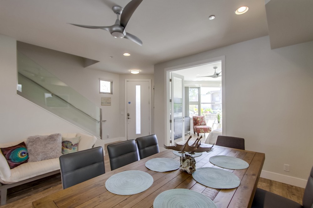 Virtual tour photo 11 of 75 for 1330 Thomas Ave